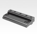 Attachment step jaw with gripper for NC vice