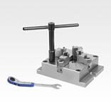 Stationary 4-jaw steel chuck