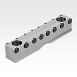 Jaw plates with pins for centre jaw